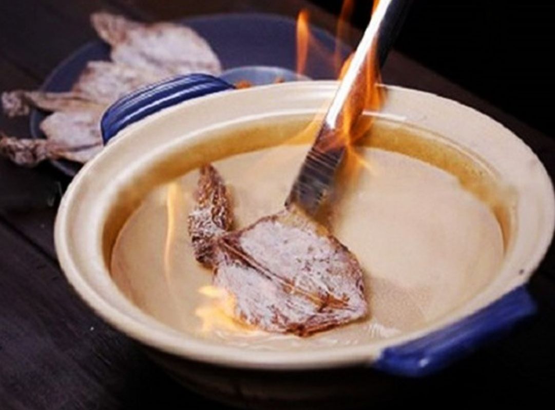 Cồn ethanol có nướng mực được không? Cách làm chuẩn vị và 5 lưu ý an toàn không thể bỏ qua