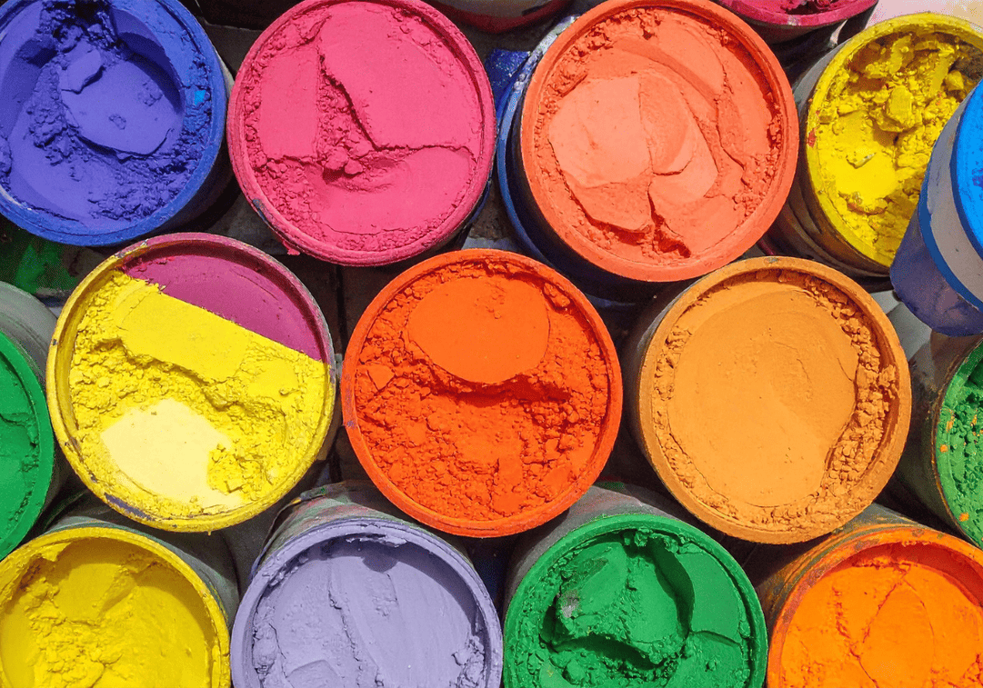 C6H5OH được dùng làm phẩm nhuộm 