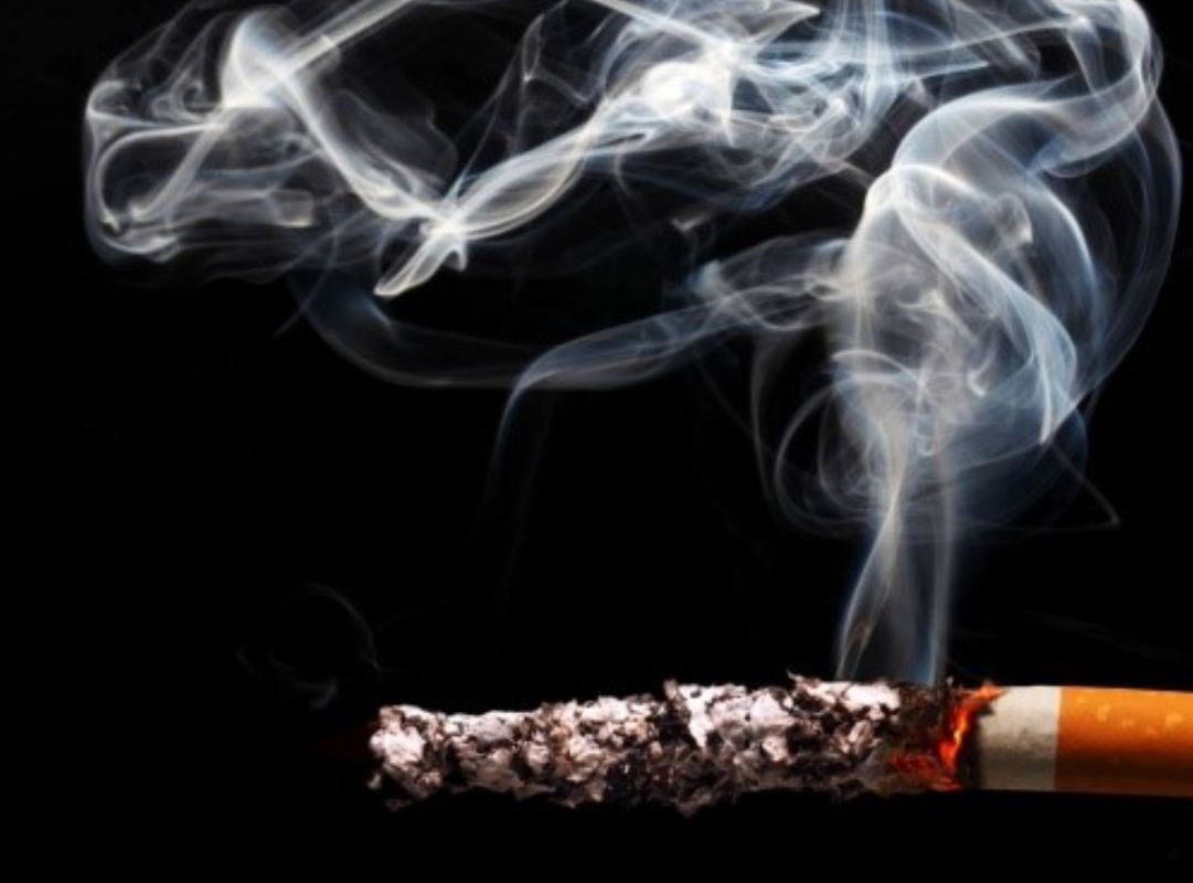 Acrolein là hợp chất độc hại xuất hiện trong khói thuốc lá khi đốt cháy