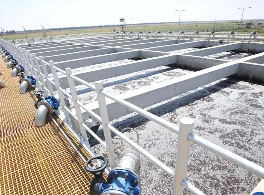 Hóa chất hỗ trợ xử lý nước thải trong sản xuất giúp tăng hiệu quả xử lý nước