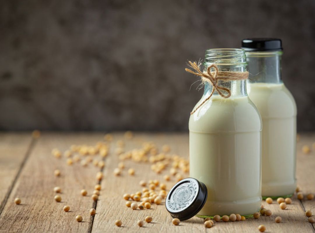 Lecithin đậu nành là chất nhũ hoá tự nhiên giúp ổn định hỗn hợp dầu nước