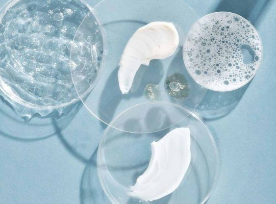 Chất tạo mùi trong mỹ phẩm: Công dụng và cách lựa chọn