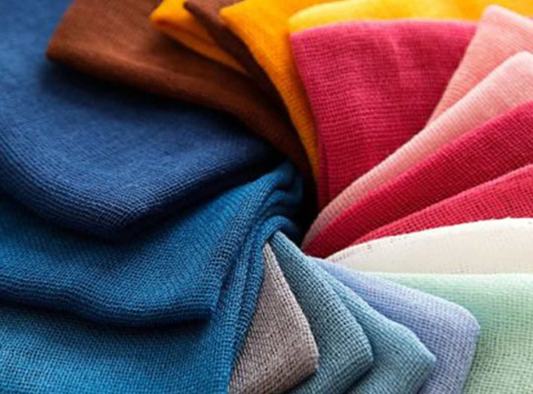 Chất trợ nhuộm là gì? Vai trò và ứng dụng trong nhuộm