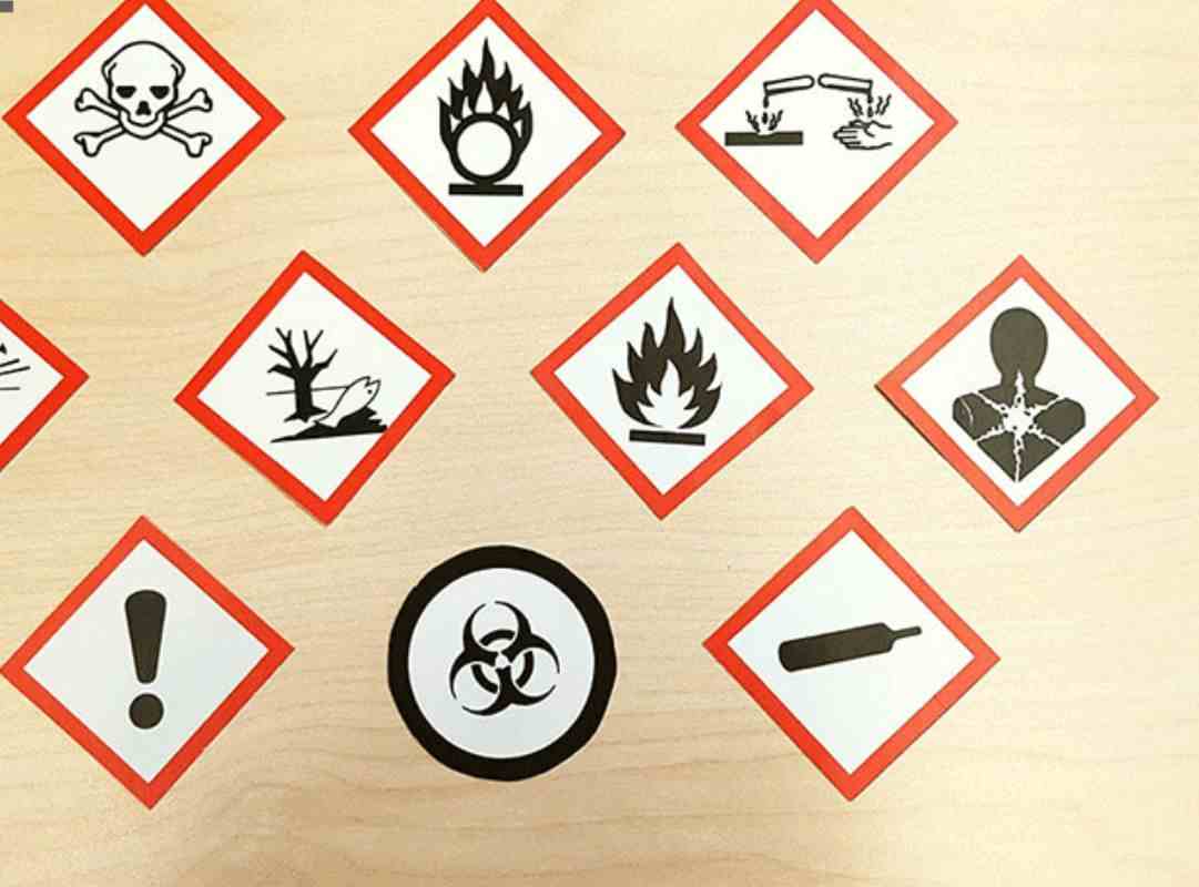 Đọc msds giúp hiểu rõ tính chất và cách sử dụng an toàn hóa chất