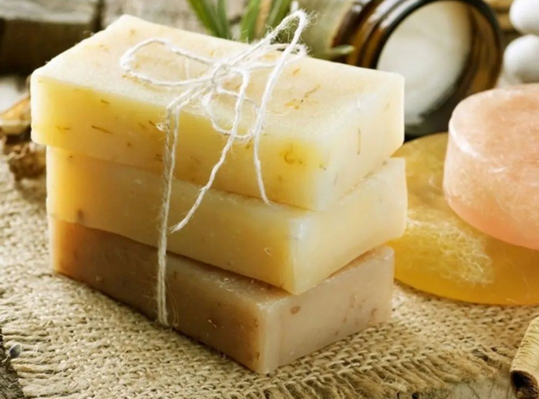 Hóa chất chính trong sản xuất xà phòng giúp làm sạch hiệu quả