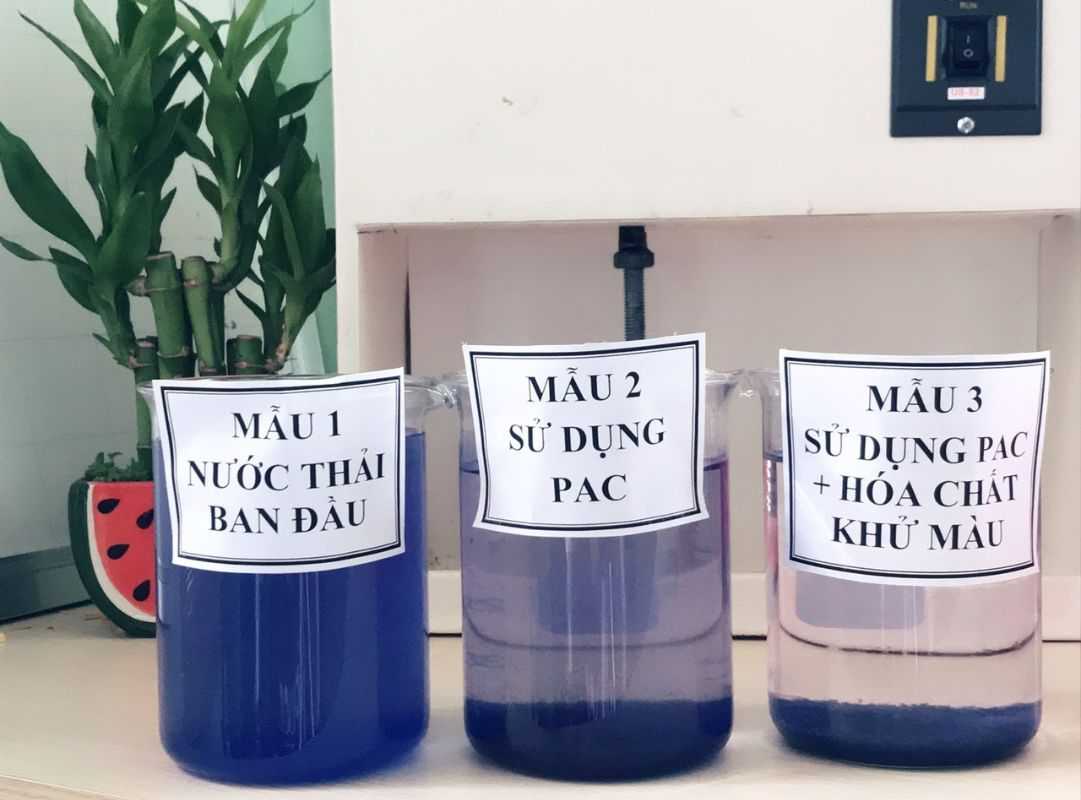 Hóa chất keo tụ hỗ trợ khử màu và làm sạch nước thải dệt nhuộm